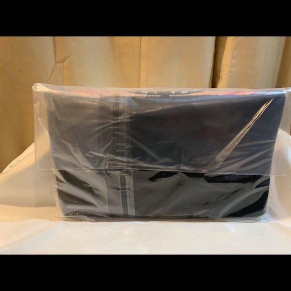 Geometric Multicolor Purse - Picture 4 of 4